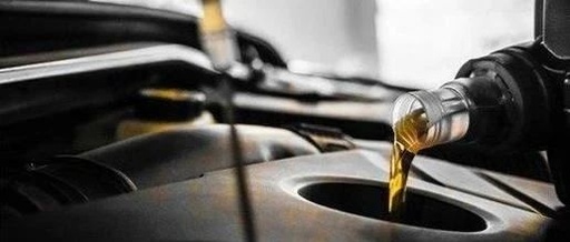 潤滑油到底什么時候換？是以經濟為主？還是